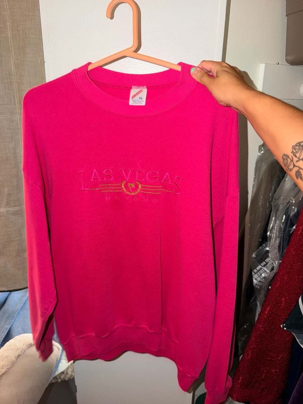 Jerzees Las Vegas Sweatshirt Size XL Pink Embroidered Nevada Crewneck